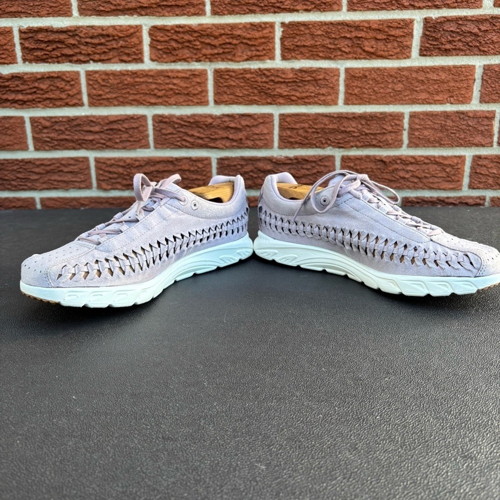 NIKE Women’s Mayfly Woven Sneaker, Plum Fog, Size 9 - Picture 8 of 12